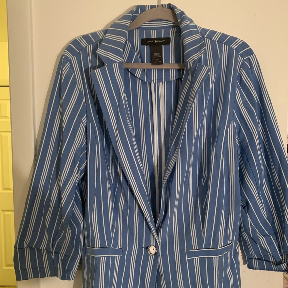 Women’s blazers